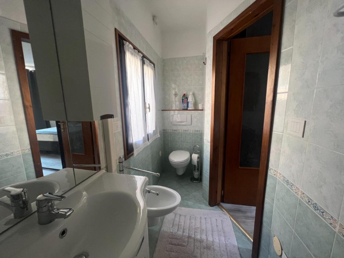 Apartment In Central Square With Lake View Lenno Buitenkant foto