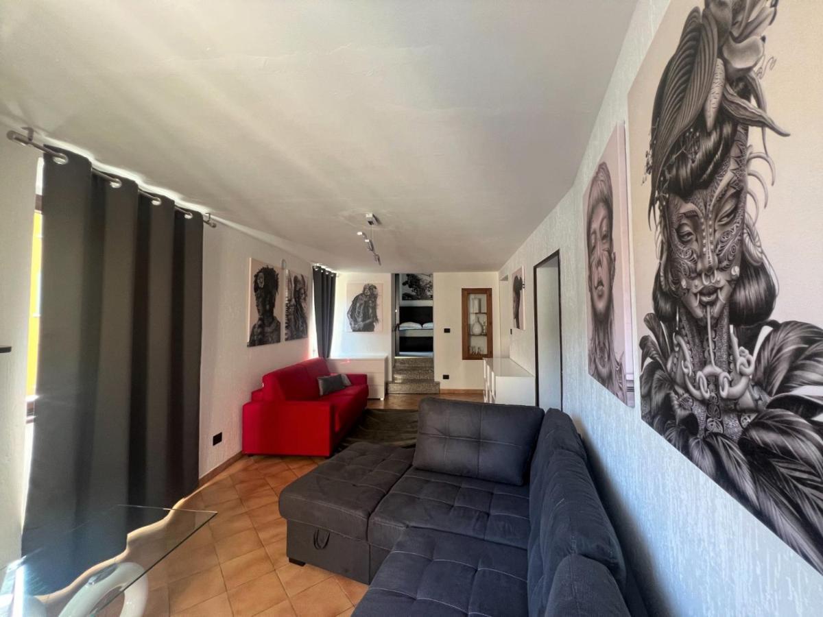 Apartment In Central Square With Lake View Lenno Buitenkant foto